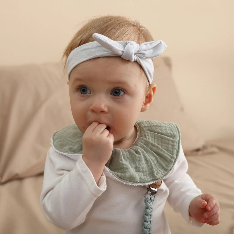Cotton Gause Baby Bibs Solid Color Absorbent Baby Tassel Bib Newborn Burp Cloths Bandana Scarf for Kids Baby Girls Feeding Item
