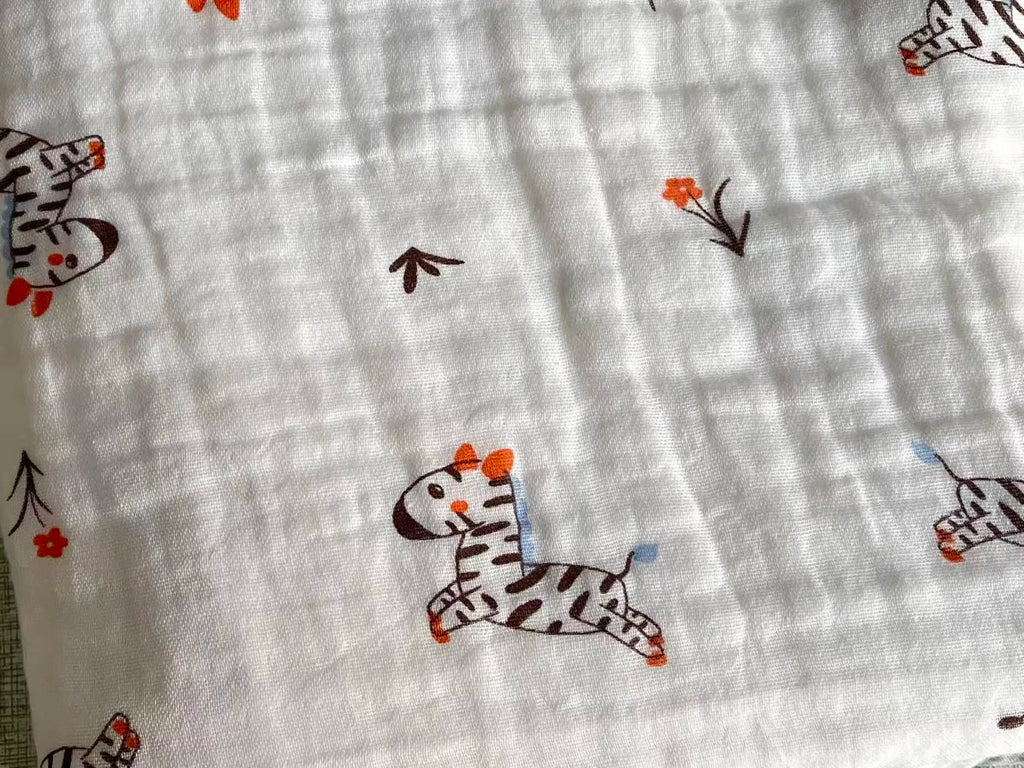 Baby Blankets 6 Layers 100% Cotton Gauze Breathable Infant Wrap Soft Absorbent Newborn Swaddle Blankets Cartoon Baby Bath Towel